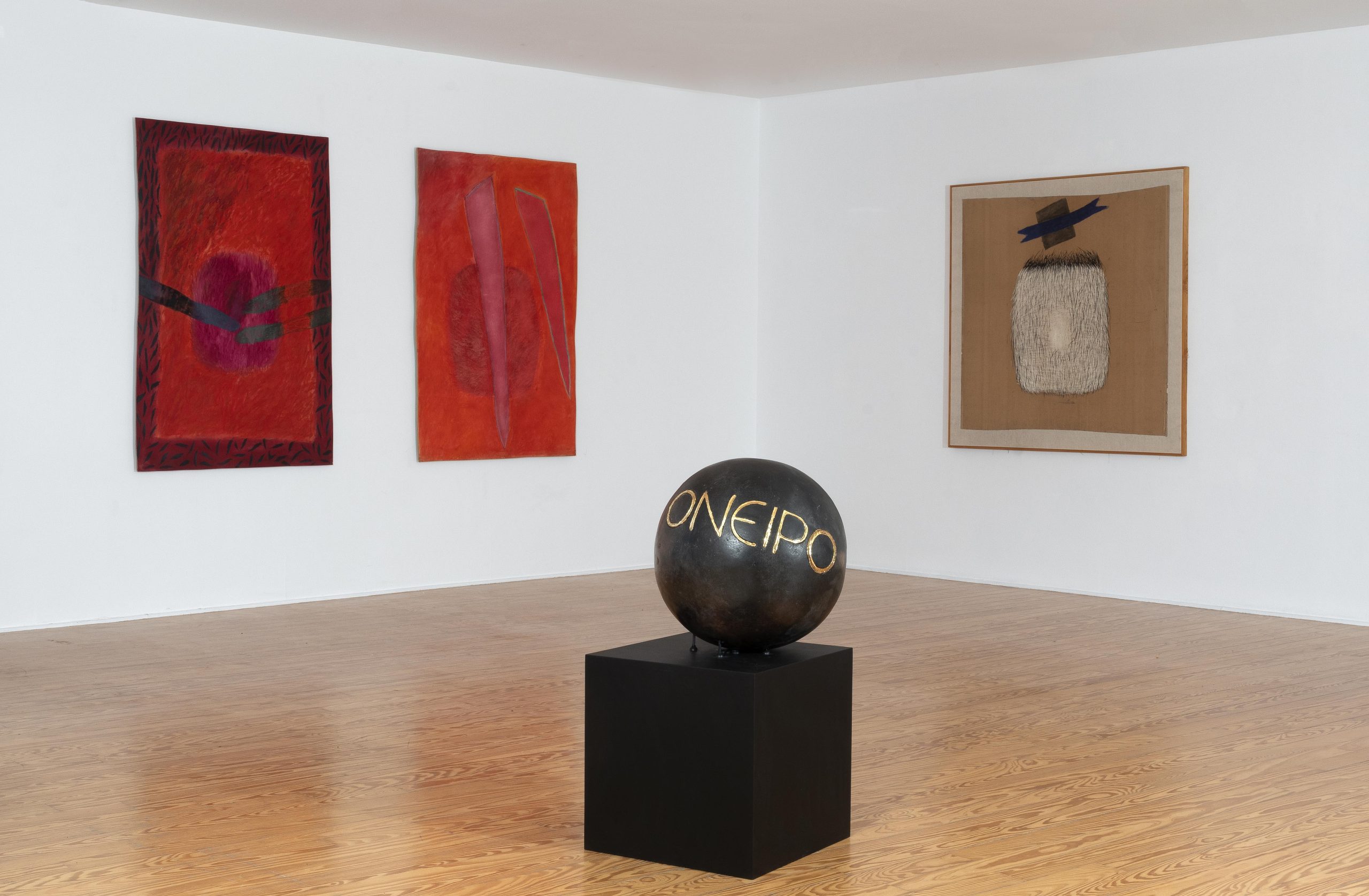 Leda Papaconstantinou_ View of exhibition by Studio Vahridis (12)