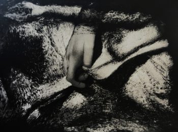 Lizzie Calligas, Untitled from the Stigma series, 1990, digital print, 50×40 cm